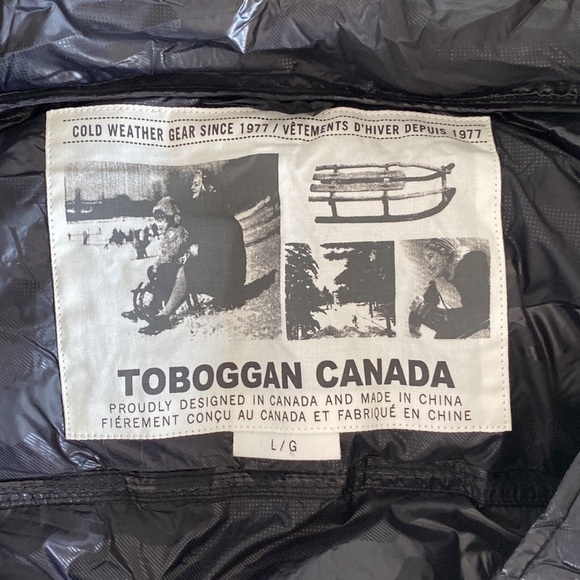 NWOT Toboggan Canada Black Camo winter jacket - Picture 3 of 5